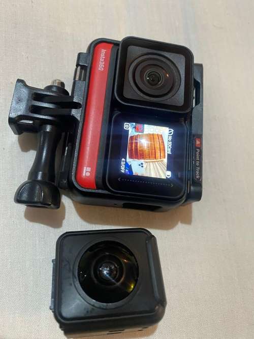 Insta360 One R  Twin Edition  4K + 360 Action Camera